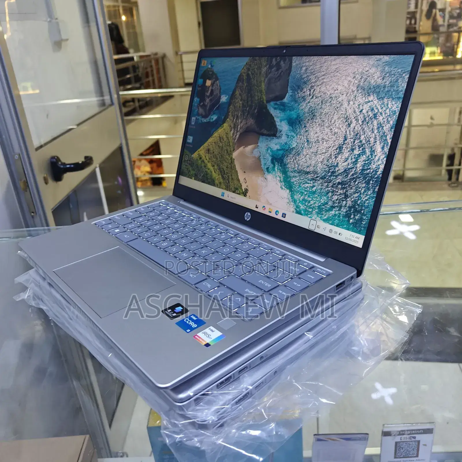 New Laptop HP Stream Notebook 16GB Intel Core I5 SSD 512GB