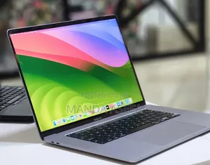 New Laptop Apple MacBook Pro 2019 32GB Intel Core I9 SSD 512GB