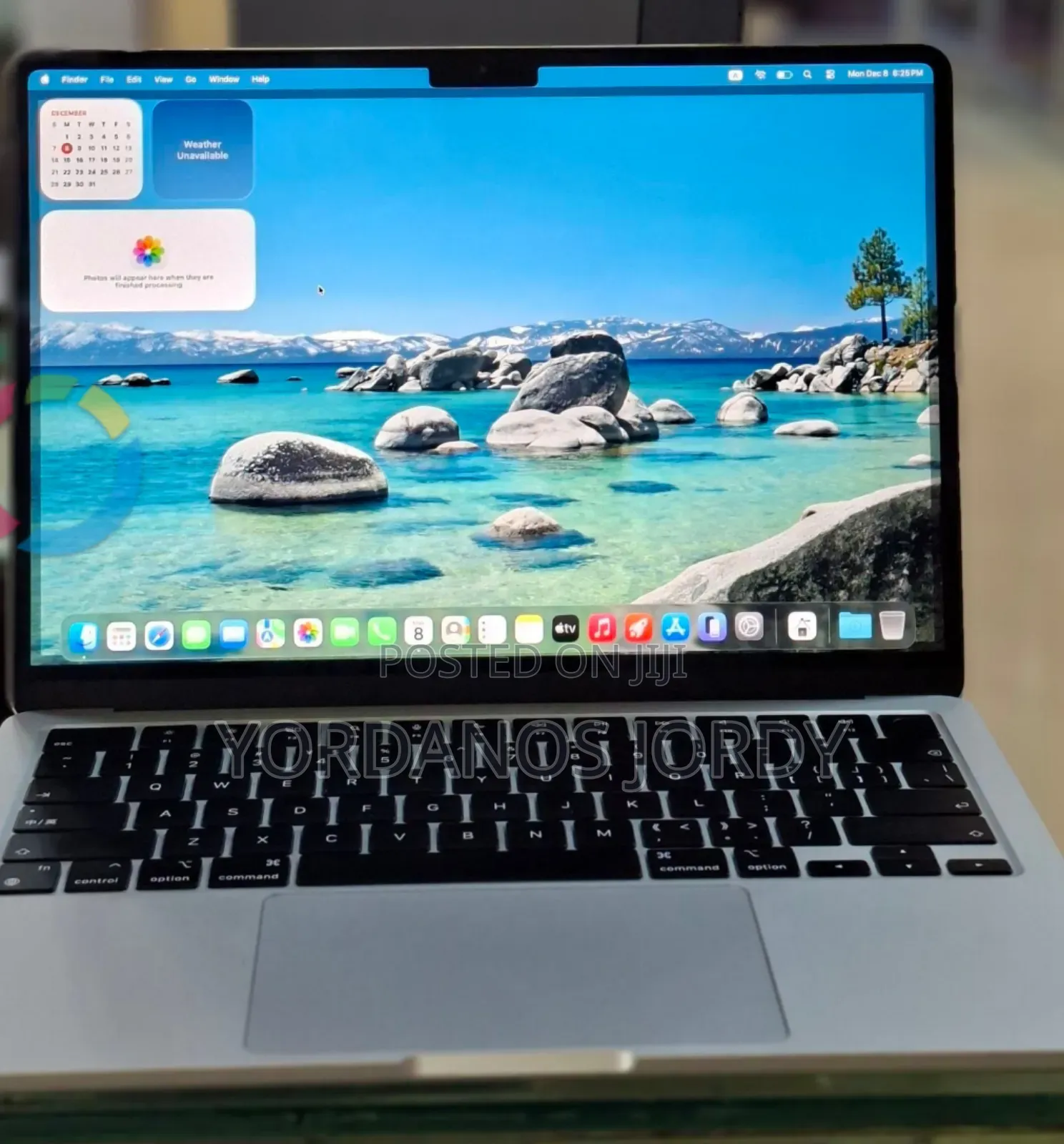 New Laptop Apple MacBook Air 2022 M2 8GB Apple M2 SSD 256GB