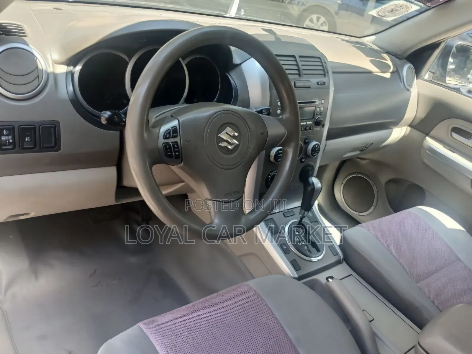 Suzuki Grand Vitara 2011 Black