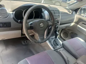 Suzuki Grand Vitara 2011 Black