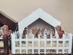 የገና ግርግም Christmas House