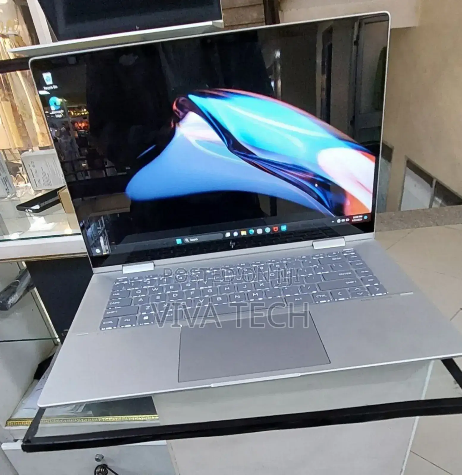 New Laptop HP Envy X360 16GB Intel Core I7 SSD 512GB
