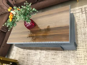 እብድ እብድ ያሉ Center Tablochn ከኛ ጋር በተመጣጣኝ ዋጋ ያግኙ