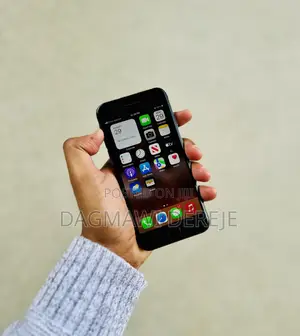 New Apple iPhone 8 64 GB Black