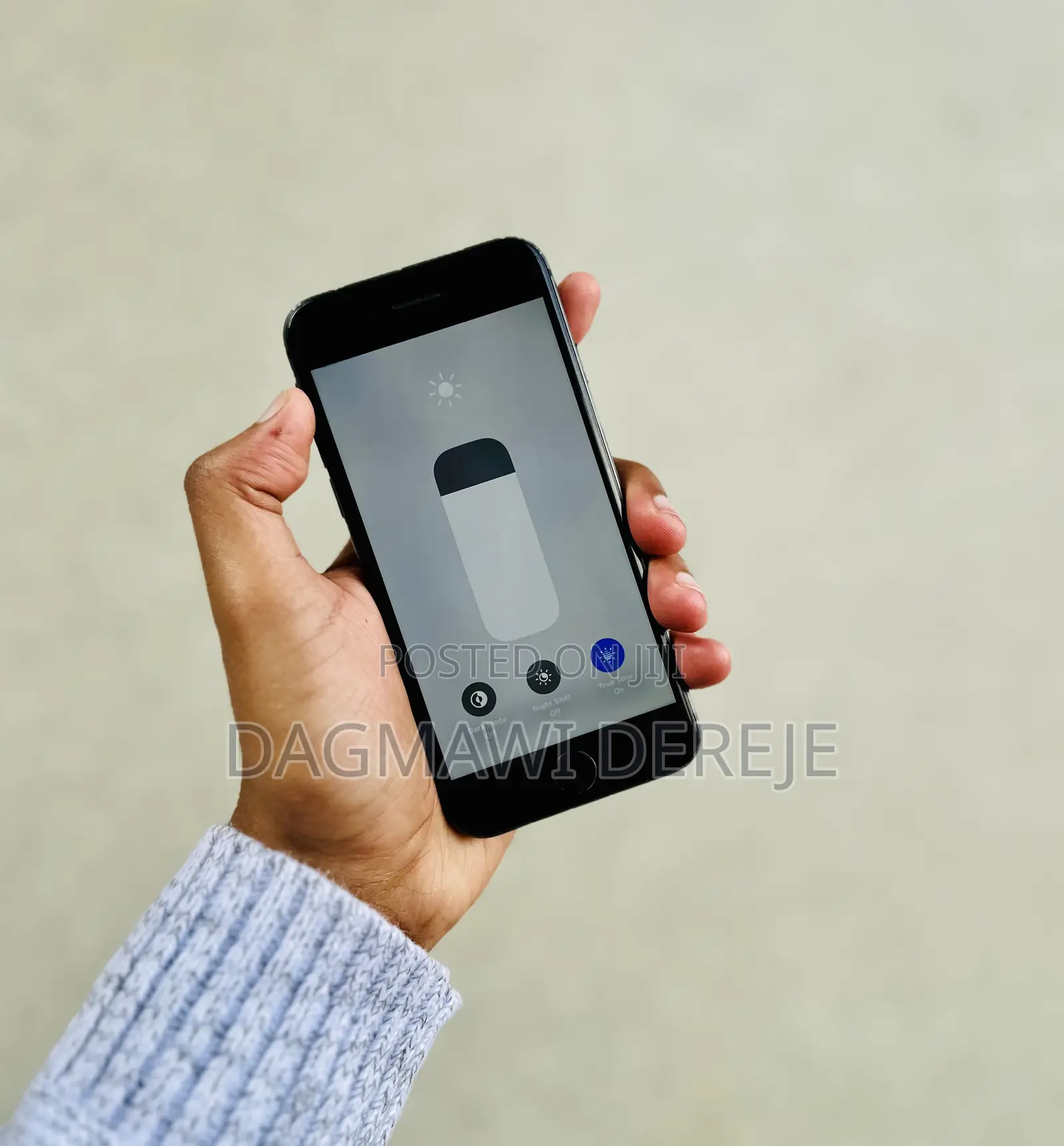 New Apple iPhone 8 64 GB Black