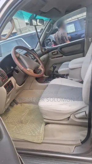 Toyota Land Cruiser 2005 Silver