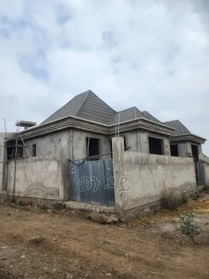 3bdrm House in Akaky Kaliti for sale