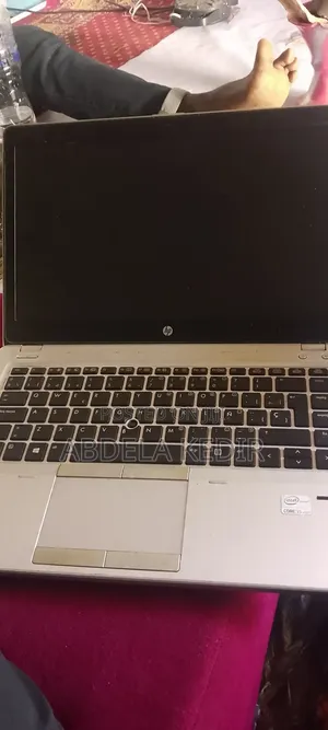 Laptop HP 550 8GB Intel Core i5 SSHD (Hybrid) 512GB
