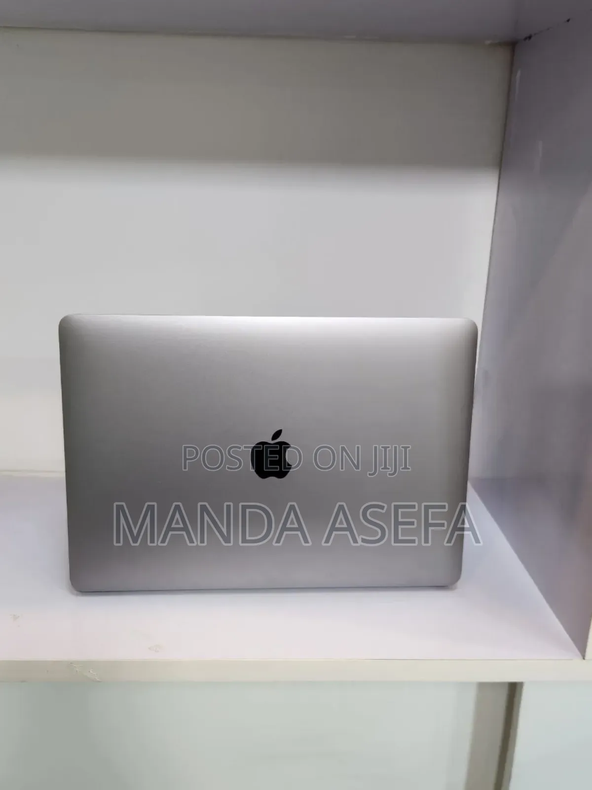 New Laptop Apple MacBook Air 2020 M1 16GB Apple M1 SSD 256GB
