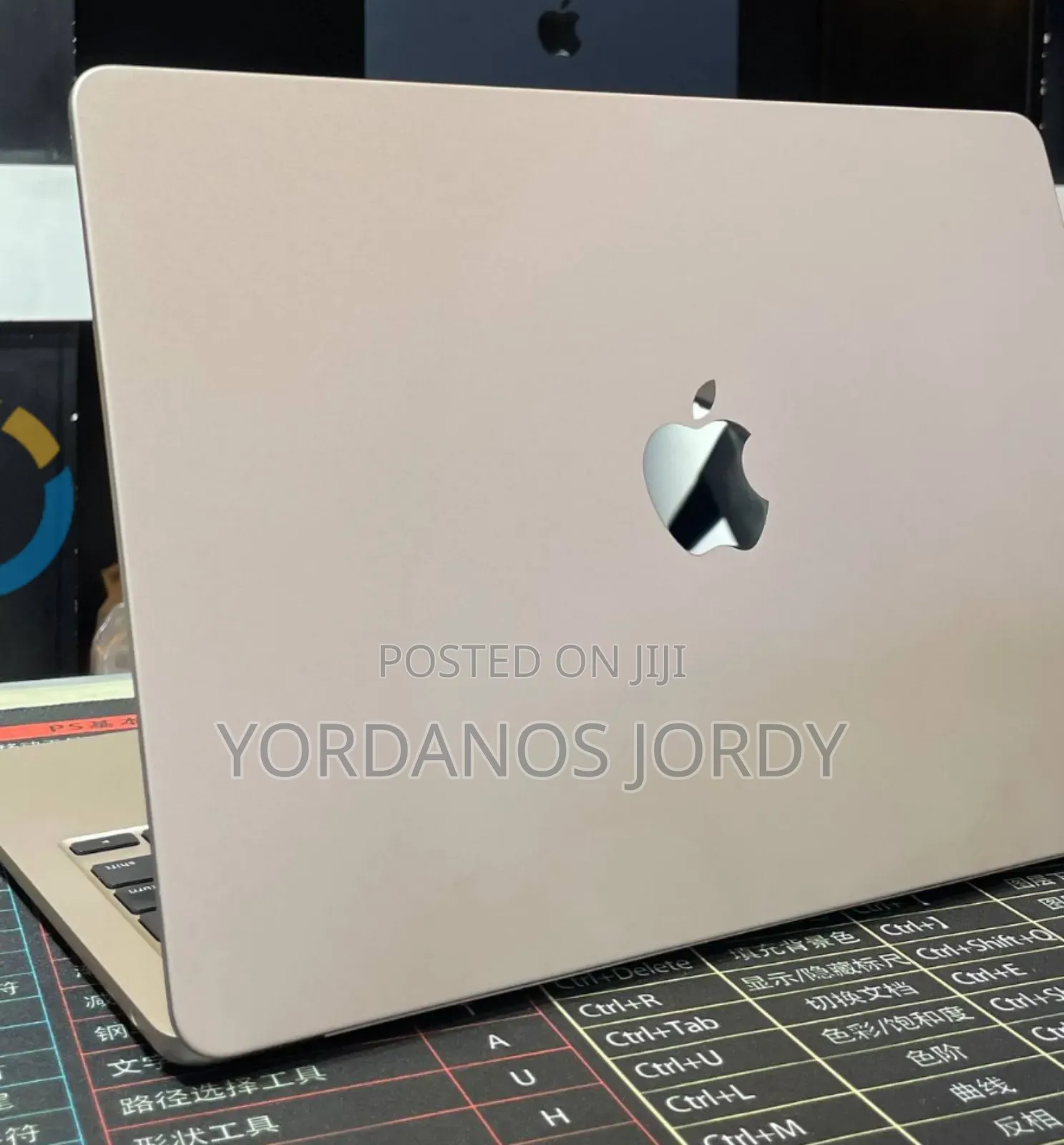 New Laptop Apple MacBook Air 2023 M2 8GB Apple M2 SSD 256GB