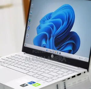 New Laptop HP Pavilion 14 16GB Intel Core I7 SSD 512GB