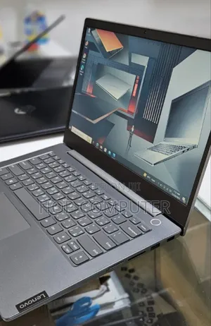 New Laptop Lenovo Thinkbook 14 8GB Intel Core I5 SSD 256GB