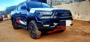 Toyota Hilux 2022 Matt Black