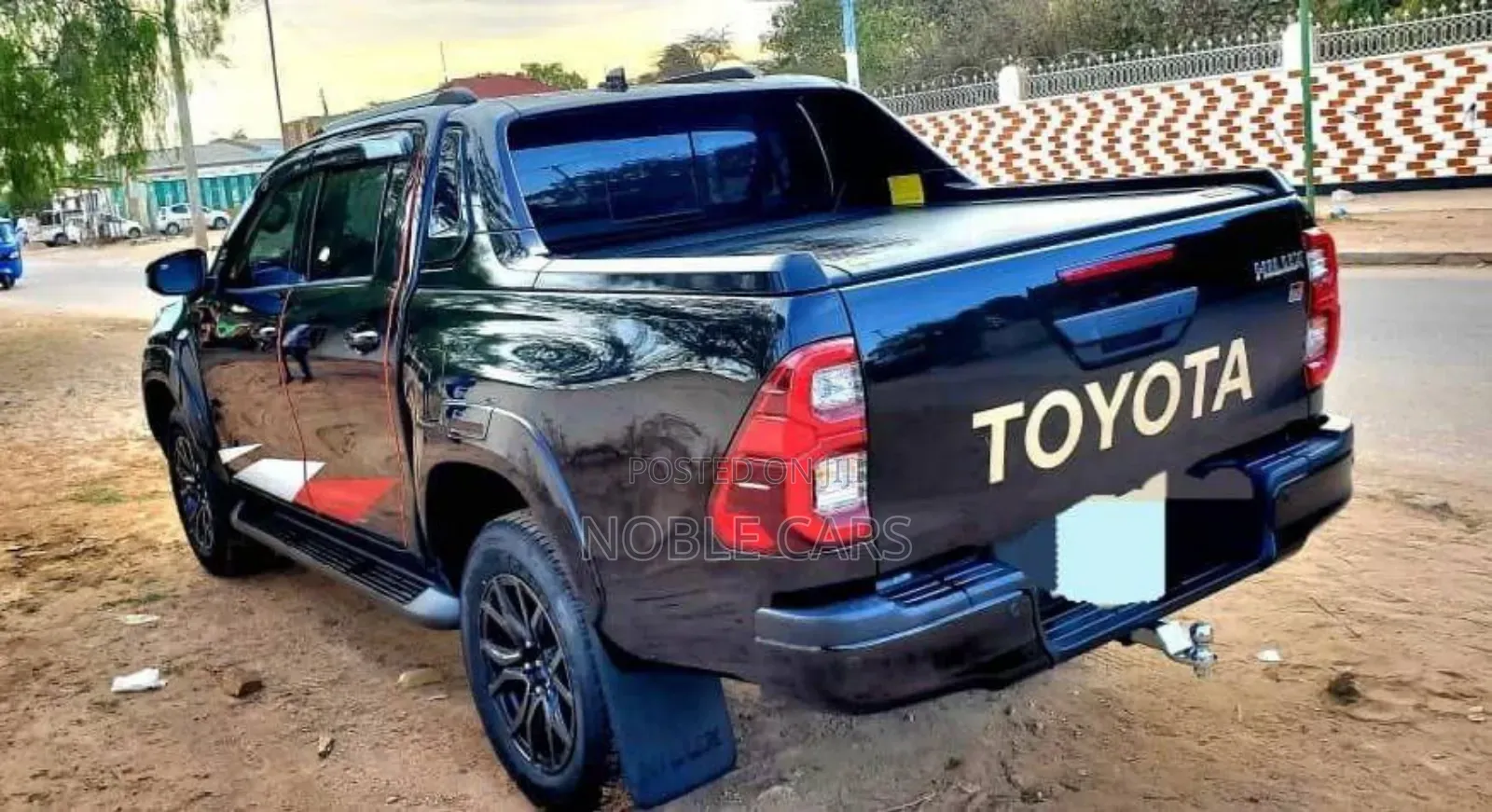 Toyota Hilux 2022 Matt Black