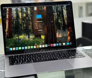 New Laptop Apple MacBook Air 2020 M1 8GB Intel Core I3 SSD 256GB