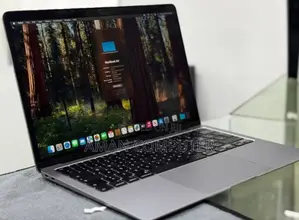 New Laptop Apple MacBook Air 2020 M1 8GB Intel Core I3 SSD 256GB