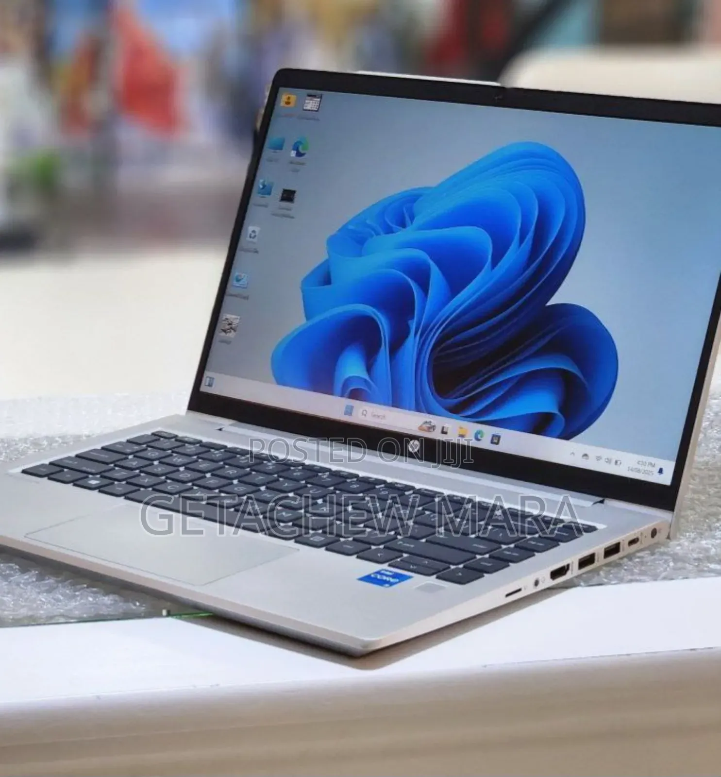 New Laptop HP ProBook 440 G8 8GB Intel Core I5 SSD 256GB