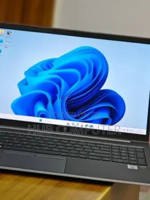 New Laptop HP 32GB Intel Core i7 SSD 512GB