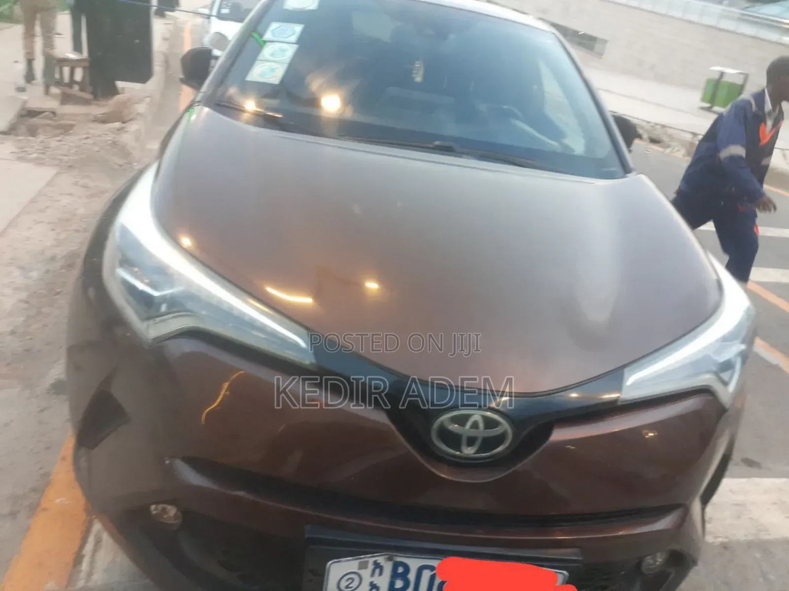 Toyota C-HR 2017 Brown