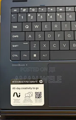 New Laptop HP OmniBook 5 Flip 16GB Intel Core Ultra 7 SSD 1T