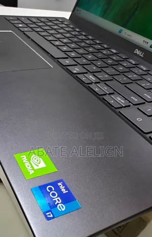 New Laptop Dell Vostro V130 16GB Intel Core i7 SSD 512GB