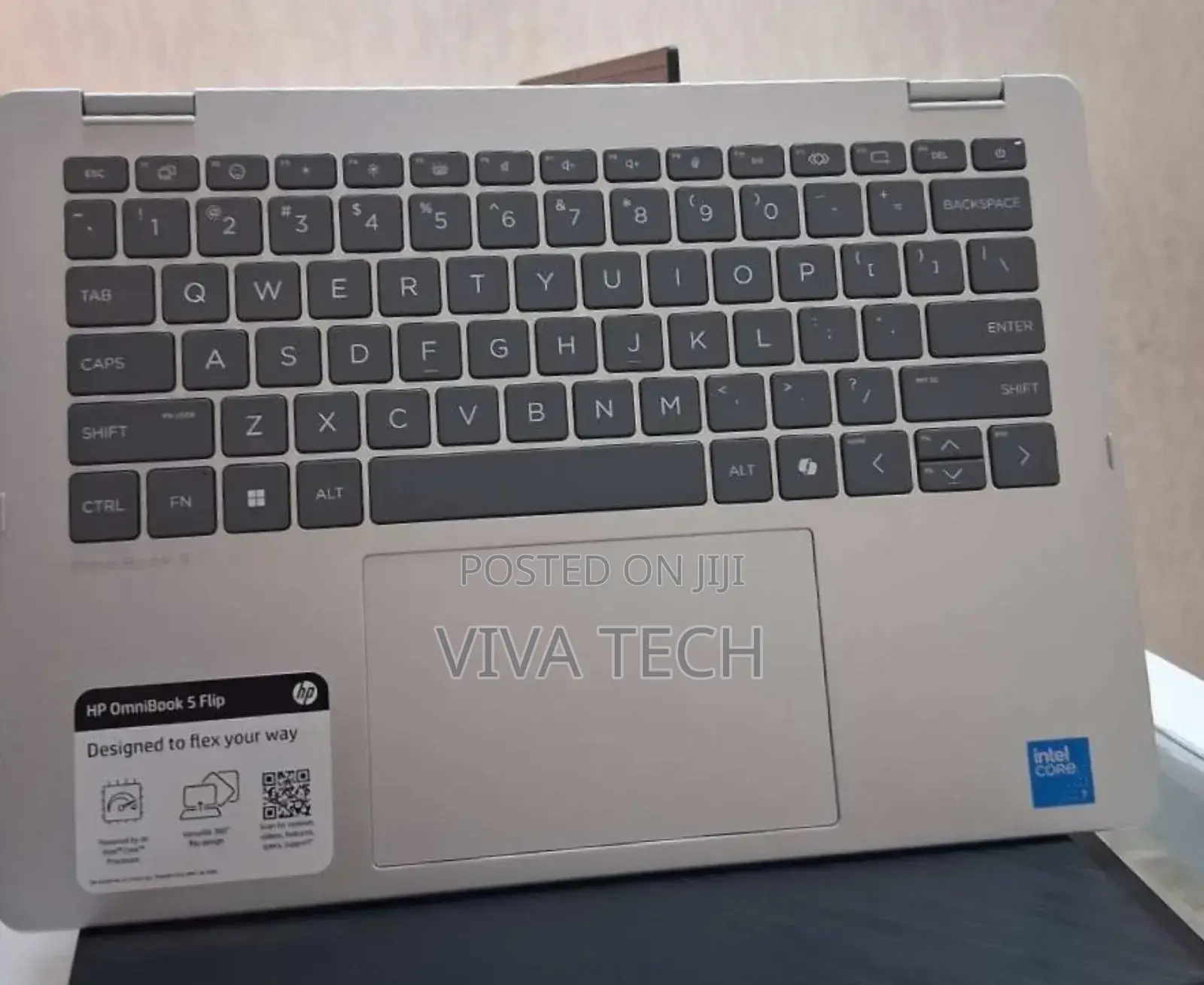 New Laptop HP OmniBook 5 Flip 16GB Intel Core I7 SSD 512GB