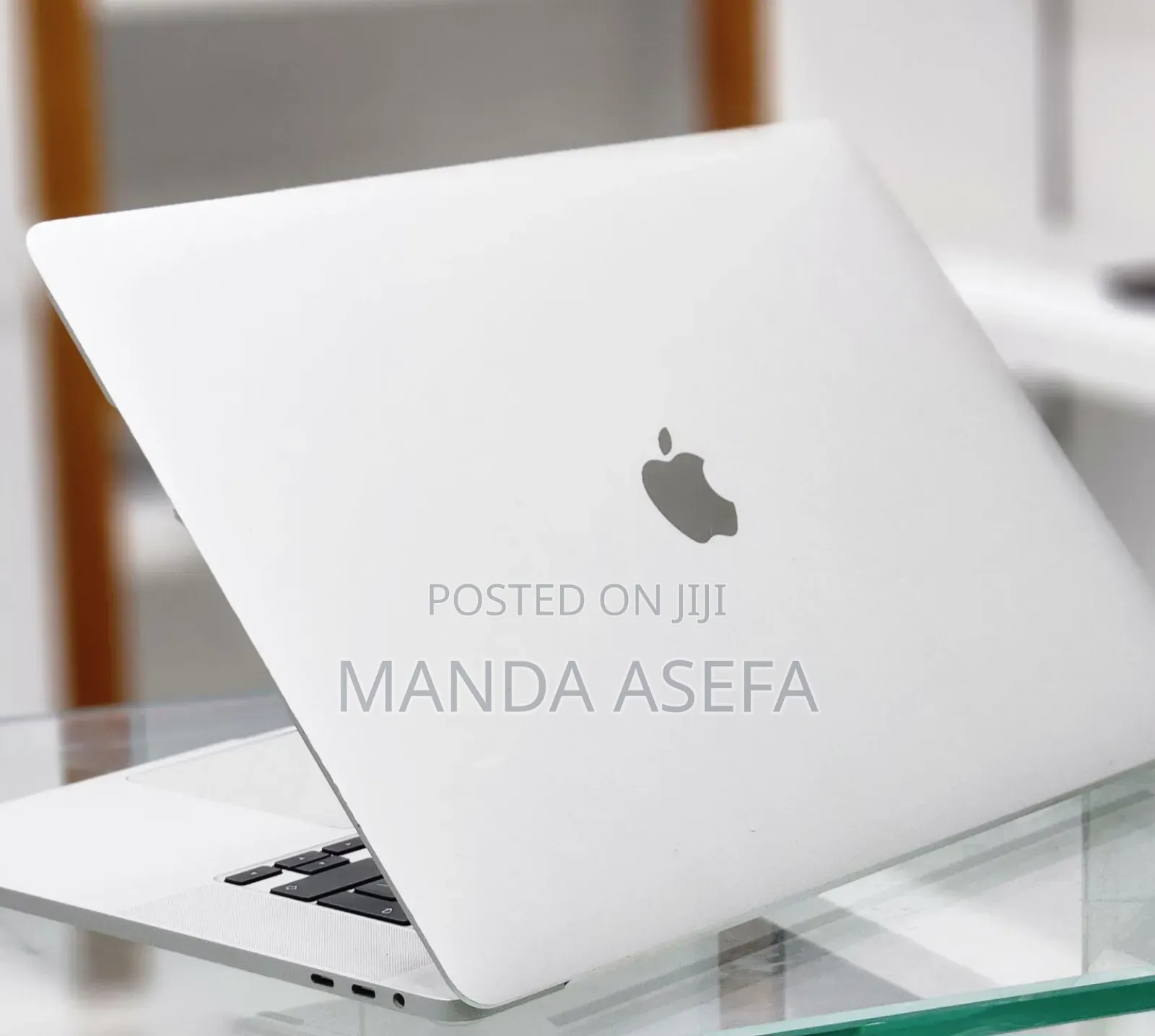 New Laptop Apple MacBook Pro 2019 16GB Intel Core I7 SSD 512GB