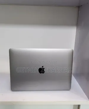 New Laptop Apple MacBook Air 16GB Apple M1 SSD 256GB