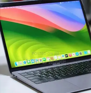 New Laptop Apple MacBook Pro 2019 32GB Intel Core I7 SSD 512GB