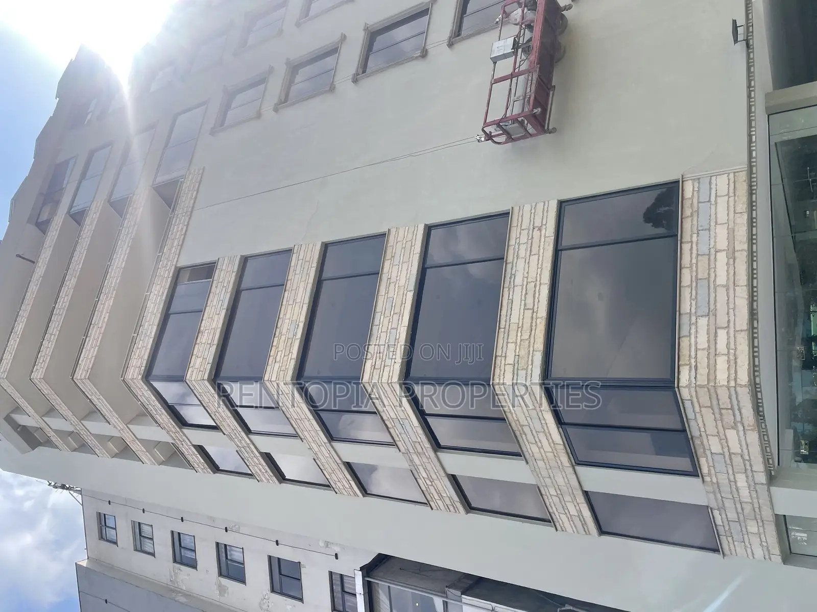 Full G+10 Building for Rent (3m Etb)