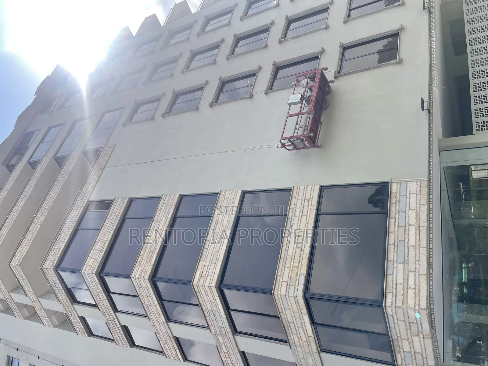 Full G+10 Building for Rent (3m Etb)