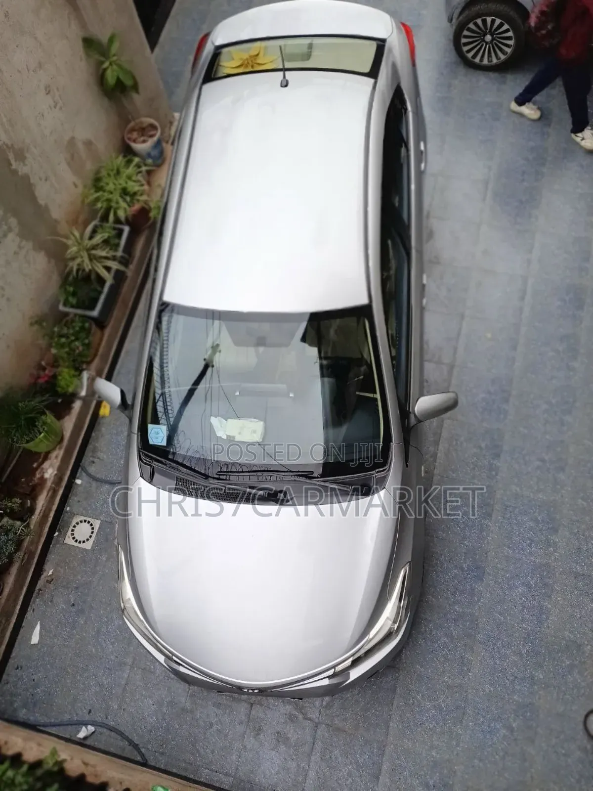 Toyota Yaris SE Hatchback 5dr 2014 Silver