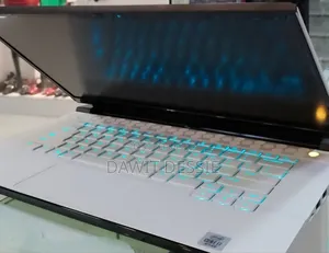 Photo - New Laptop Alienware M15 R3 16GB Intel Core I7 SSD 512GB