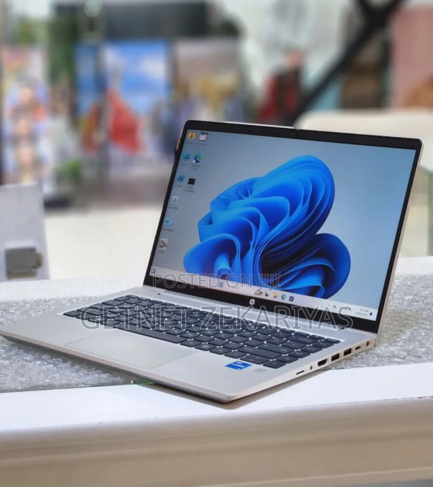 New Laptop HP ProBook 440 G8 8GB Intel Core I5 SSD 256GB