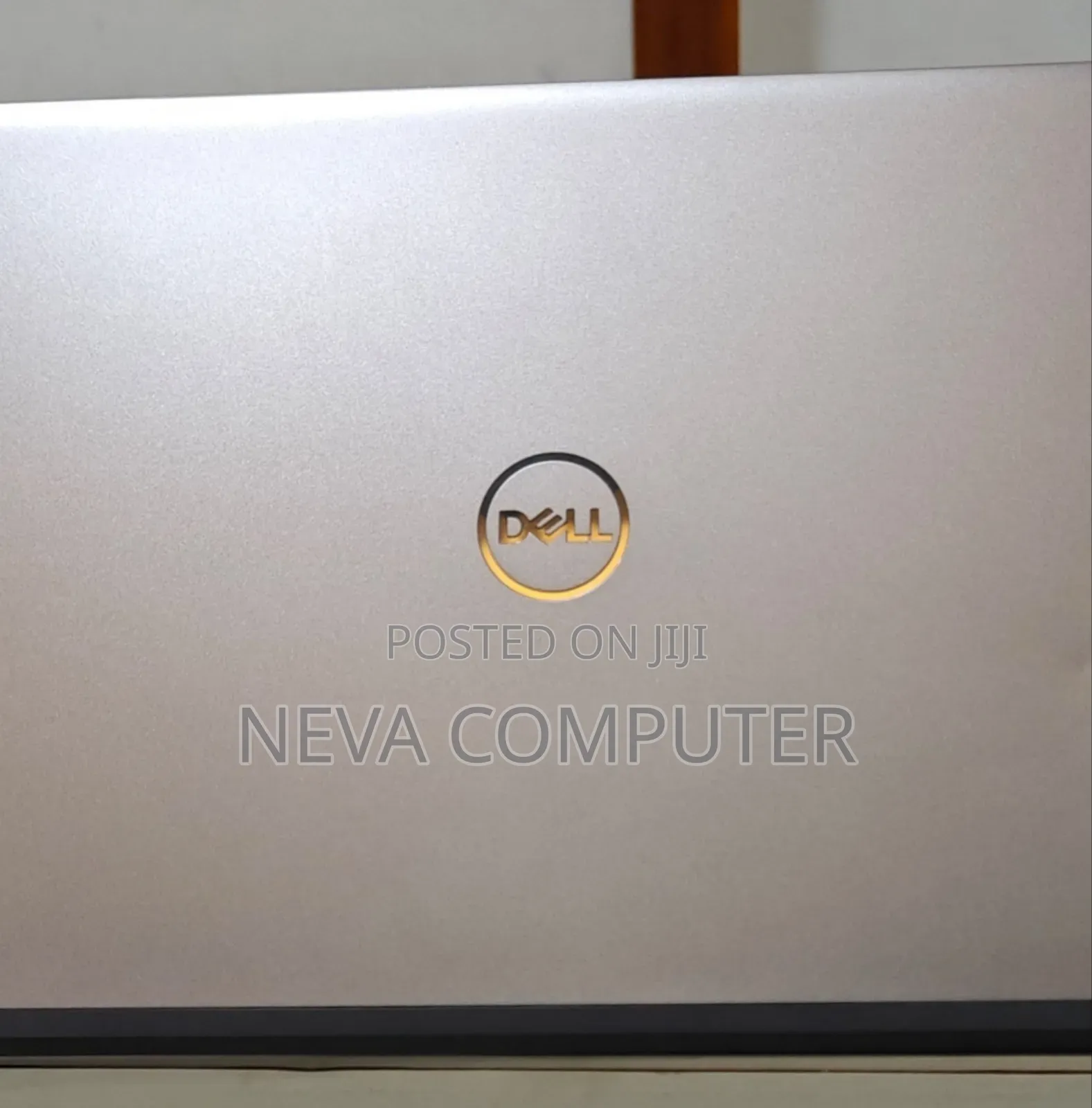 New Laptop Dell Vostro 1014 16GB Intel Core I7 SSD 512GB