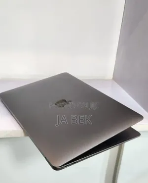 New Laptop Apple MacBook Air 2020 M1 16GB Apple M1 SSD 256GB