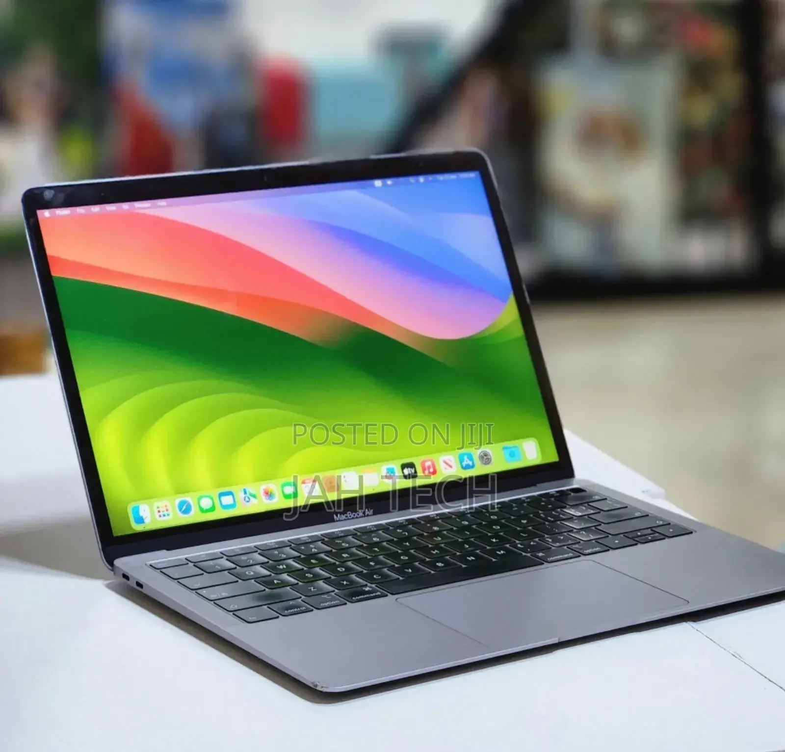 New Laptop Apple MacBook Pro 2019 32GB Intel Core I7 SSD 512GB