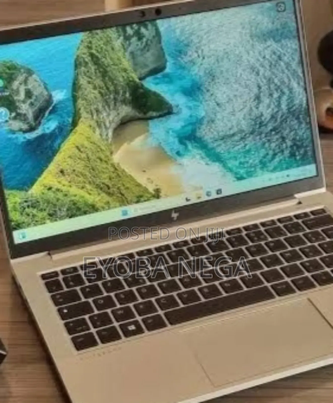 New Laptop HP EliteBook 845 G8 16GB Intel Core I7 SSD 512GB