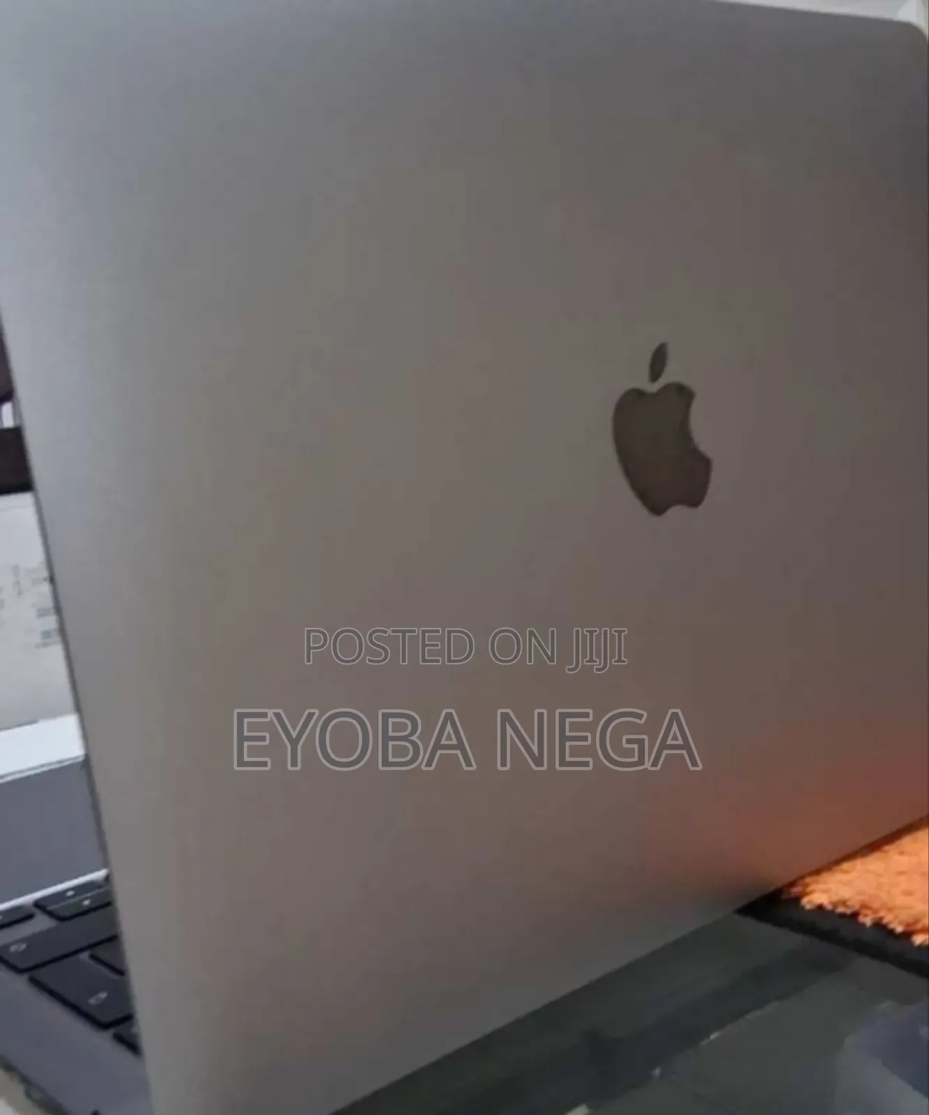 New Laptop Apple MacBook Air 2020 M1 8GB Apple M1 SSD 256GB