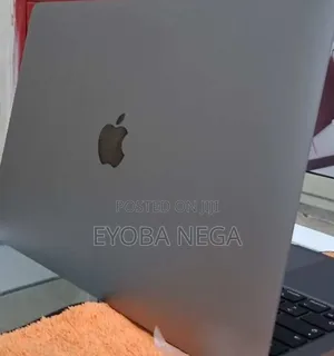 New Laptop Apple MacBook Air 2020 M1 8GB Apple M1 SSD 256GB