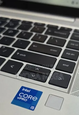 New Laptop HP EliteBook 840 G8 16GB Intel Core I5 SSD 512GB