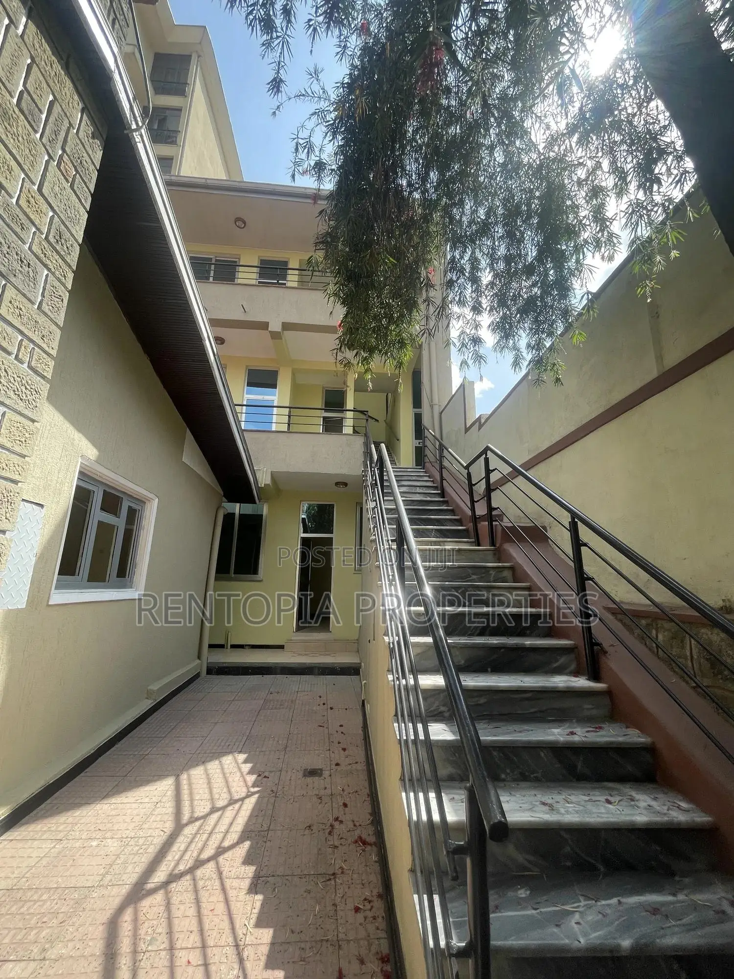 Massive G+2 Property for Rent: 18 Rooms | 500sqm | Multi-Purpose