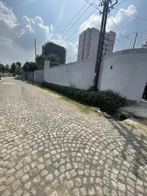 360sqm Land for Sale at Setoch Adebabay