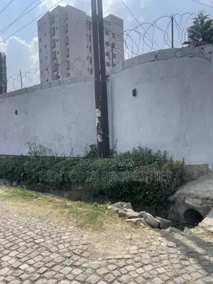 360sqm Land for Sale at Setoch Adebabay