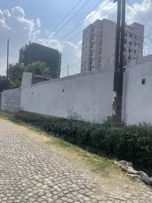 360sqm Land for Sale at Setoch Adebabay