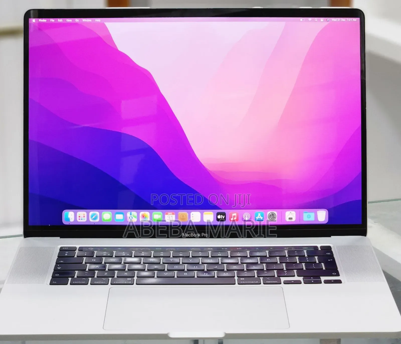 New Laptop Apple MacBook Pro 2019 16GB Intel Core I7 SSD 512GB
