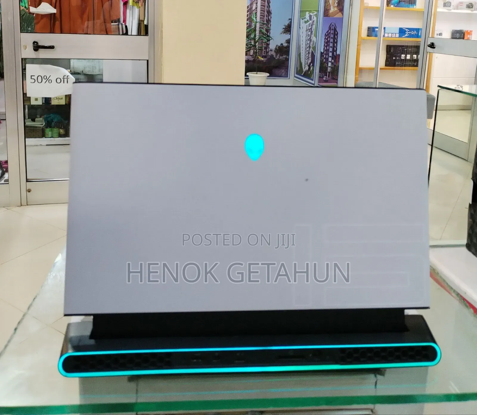 New Laptop Alienware Area-51m 16GB Intel Core I7 SSD 512GB