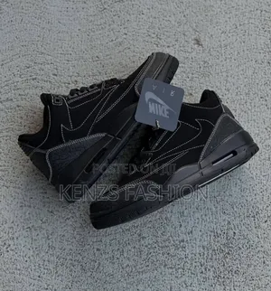 Photo - Jordan 3 Traviscott Black