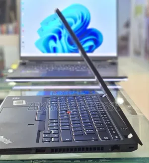 New Laptop Lenovo ThinkPad T495s 12GB AMD Ryzen 5 SSD 256GB